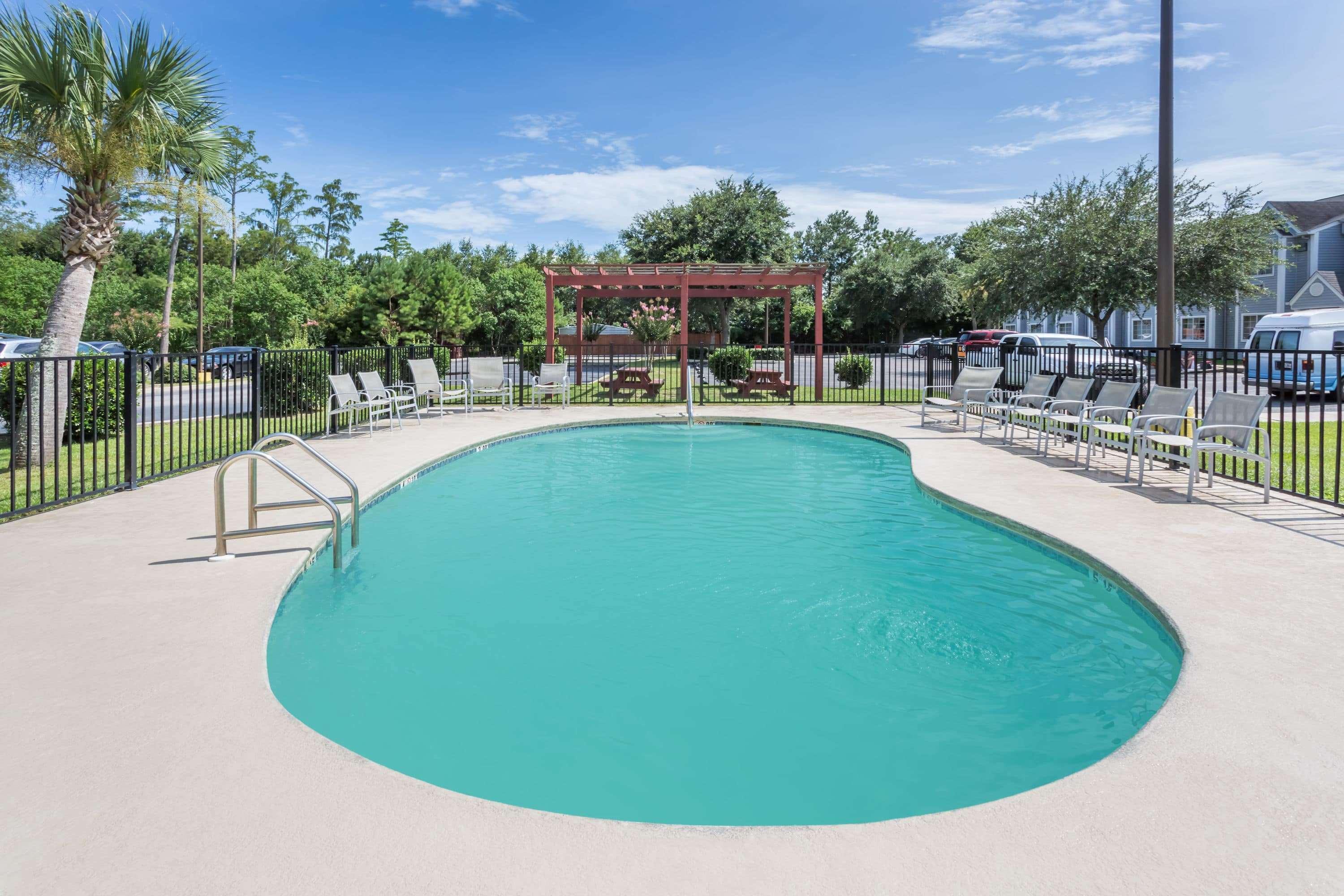 Microtel Inn & Suites By Wyndham Gulf Shores Exterior foto